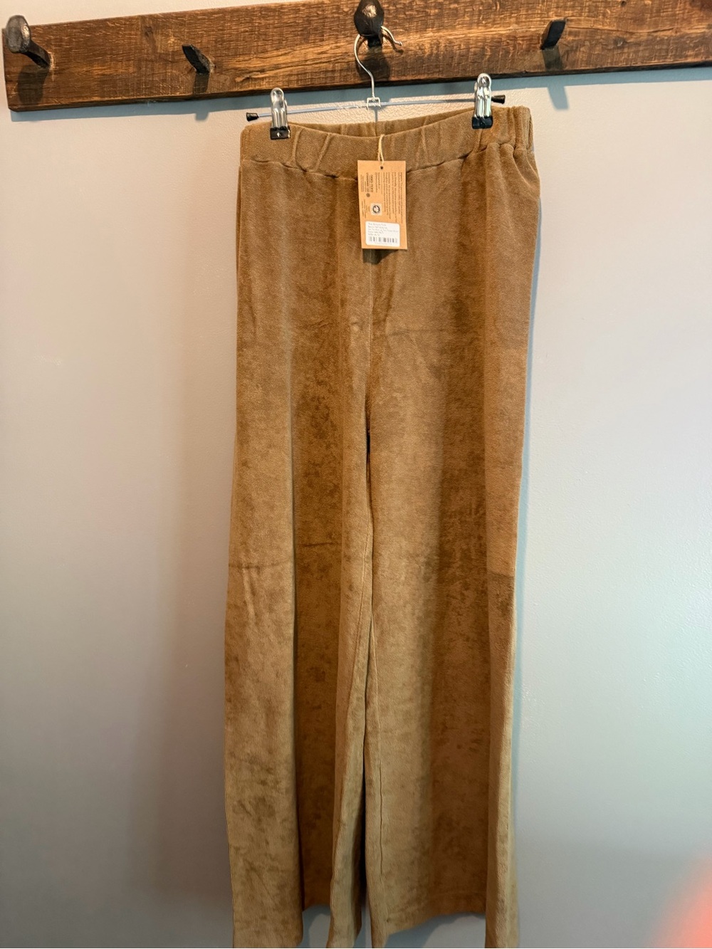 Wide-Leg Pants in Tan